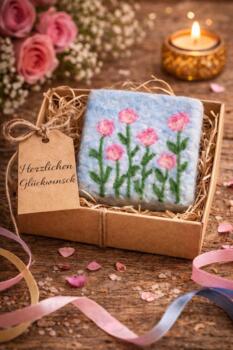 Savon Feutre Fait Main Mini Fleurs Roses