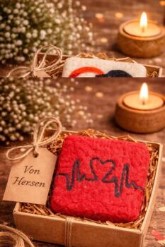 Battement de coeur de savon en feutre fait main