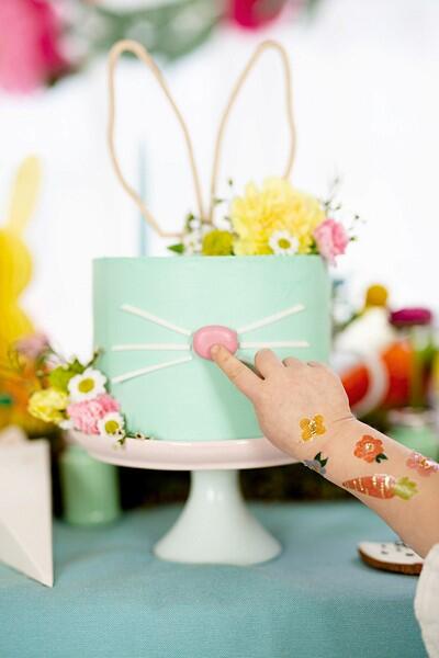 Oreilles de lapin pour décoration de gâteau