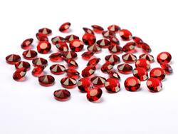 Diamants décoratifs rouges
