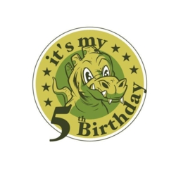 Bügelbild Dino mit Geburtstagszahl 5